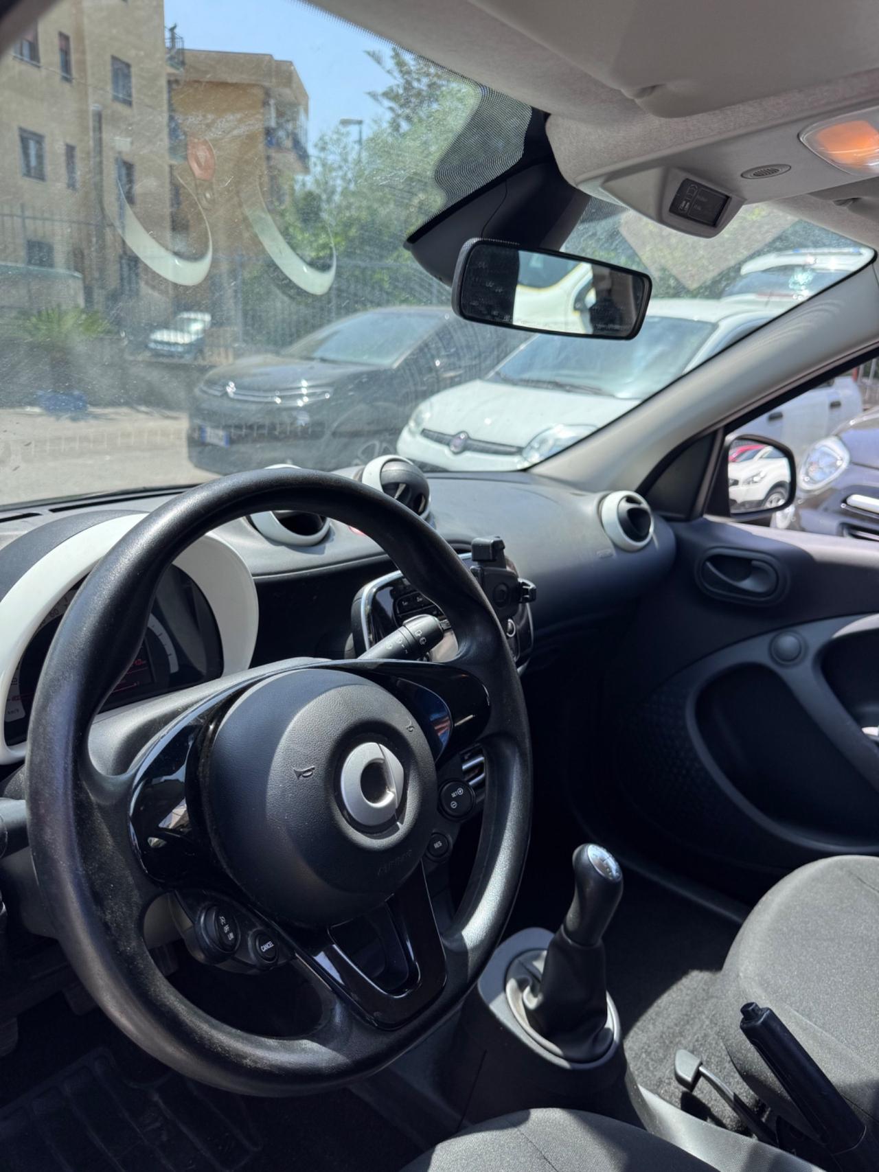 Smart ForFour 70 1.0 2016