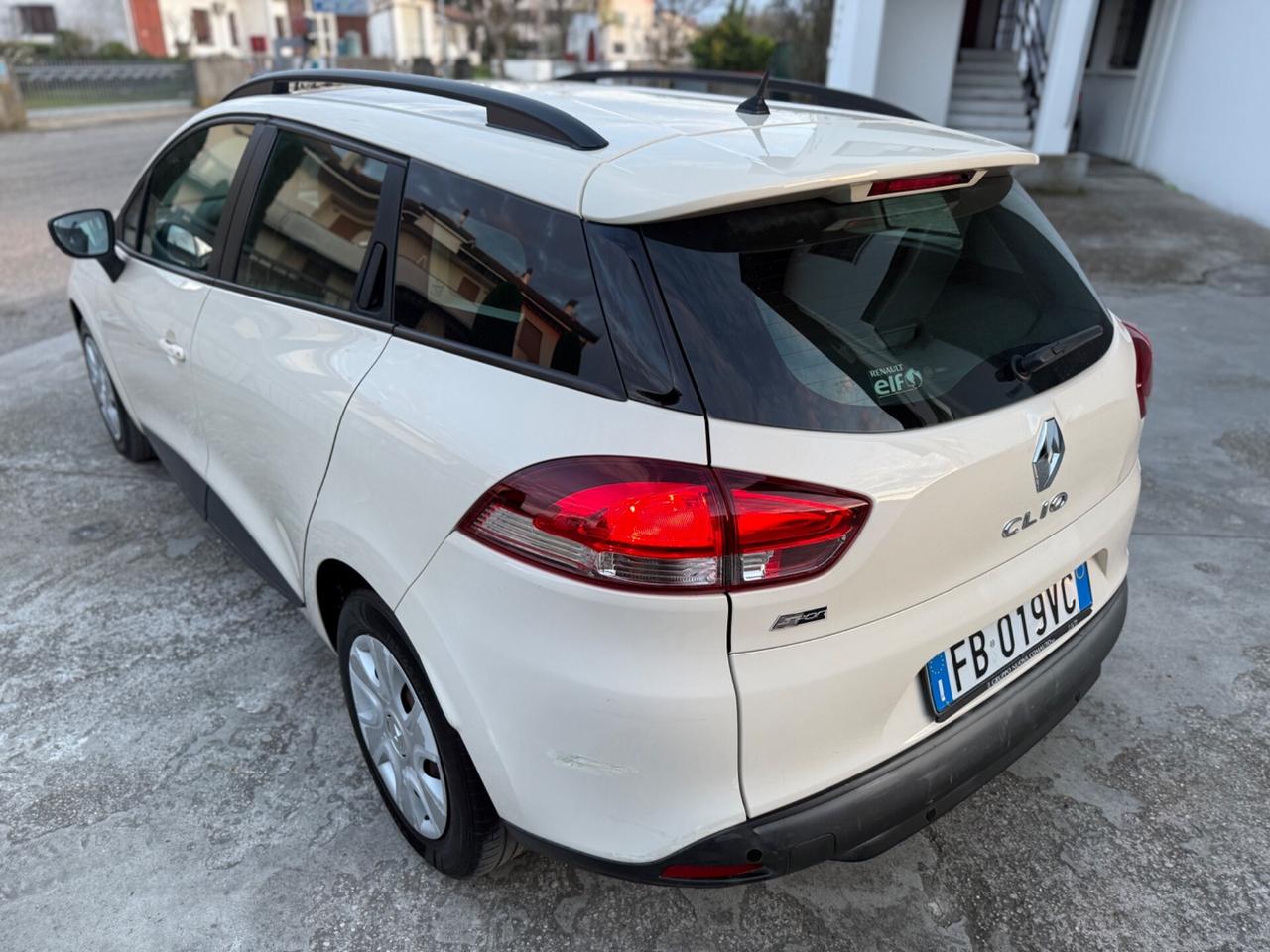 Renault Clio 1.2 75 CV EURO 6b Neopatentati 2015