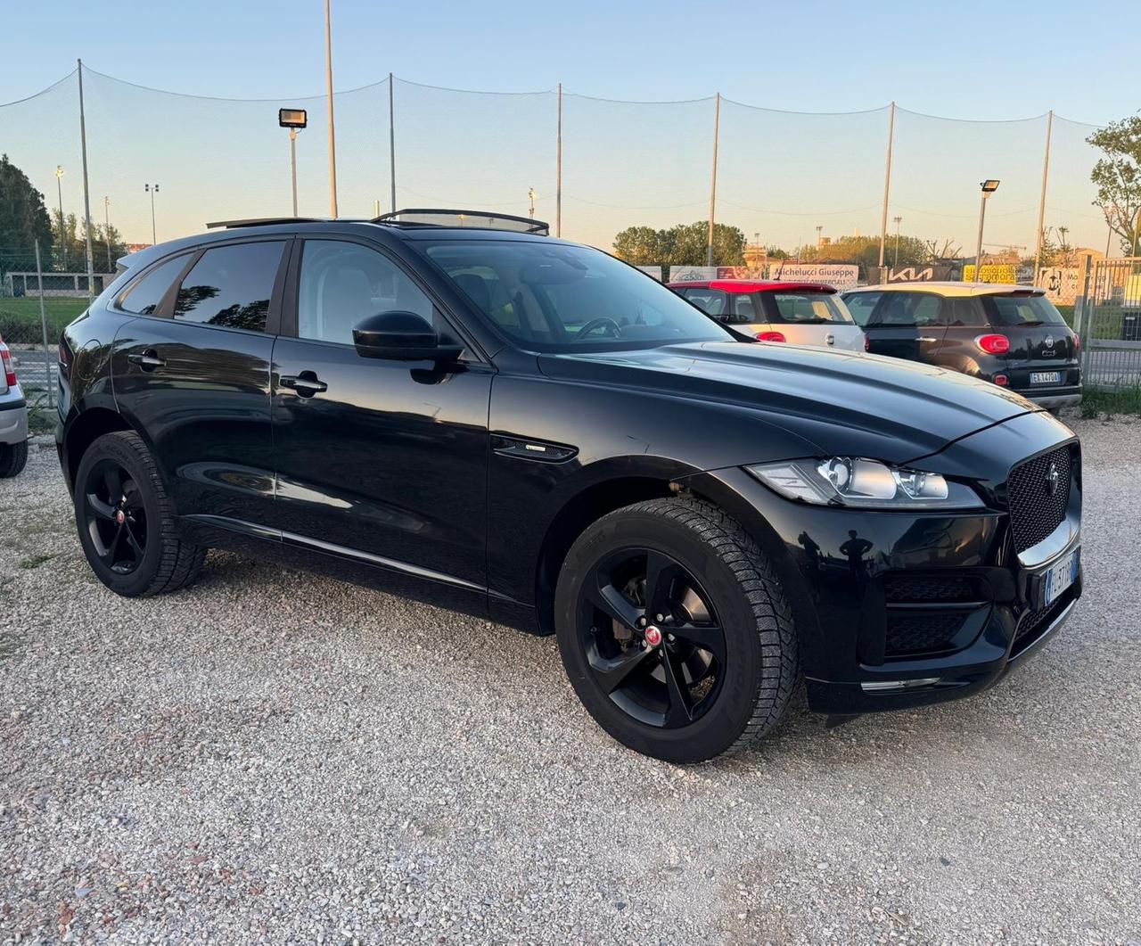 Jaguar F-Pace 2.0 D 180 CV AWD aut. R-Sport