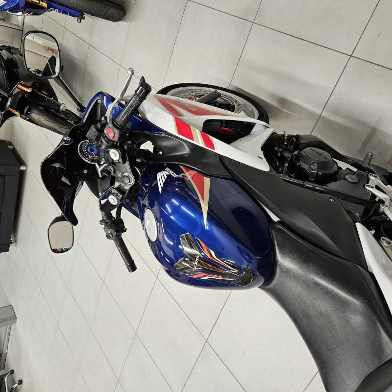 Honda CBR 250 R - 2012