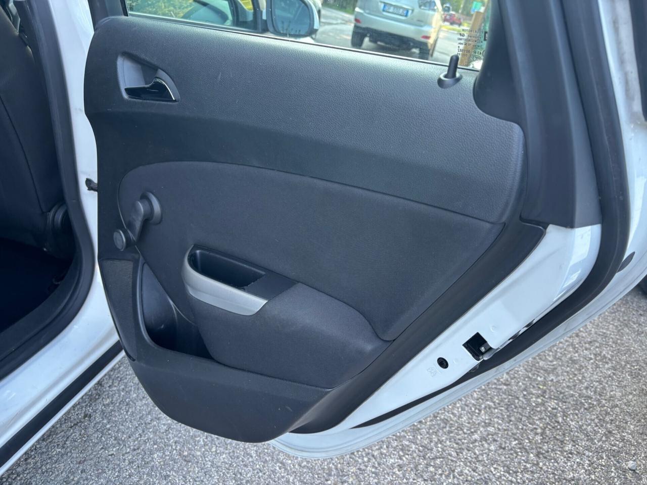 Opel Astra 1.7 CDTI 110CV s.w. OK Neopatentati