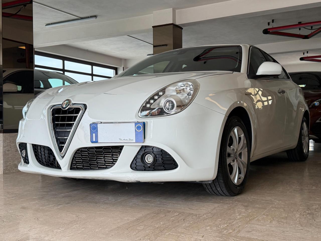 Alfa Romeo Giulietta 1.6 M.JET 105 cv. DISTINCTIVE