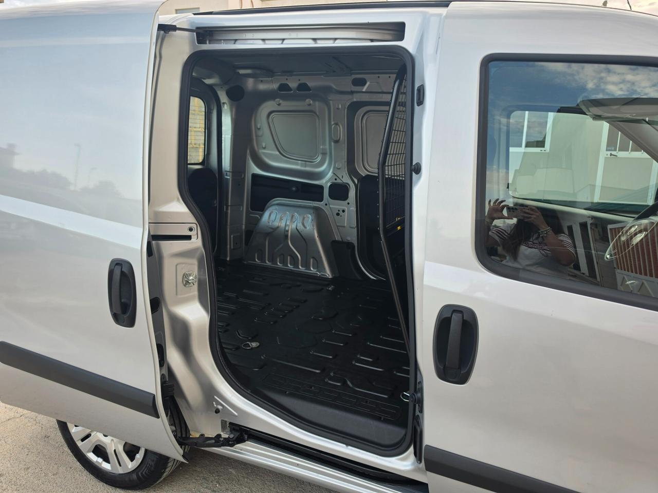 Fiat Doblò 1.6 MTJ 105CV 3POSTI