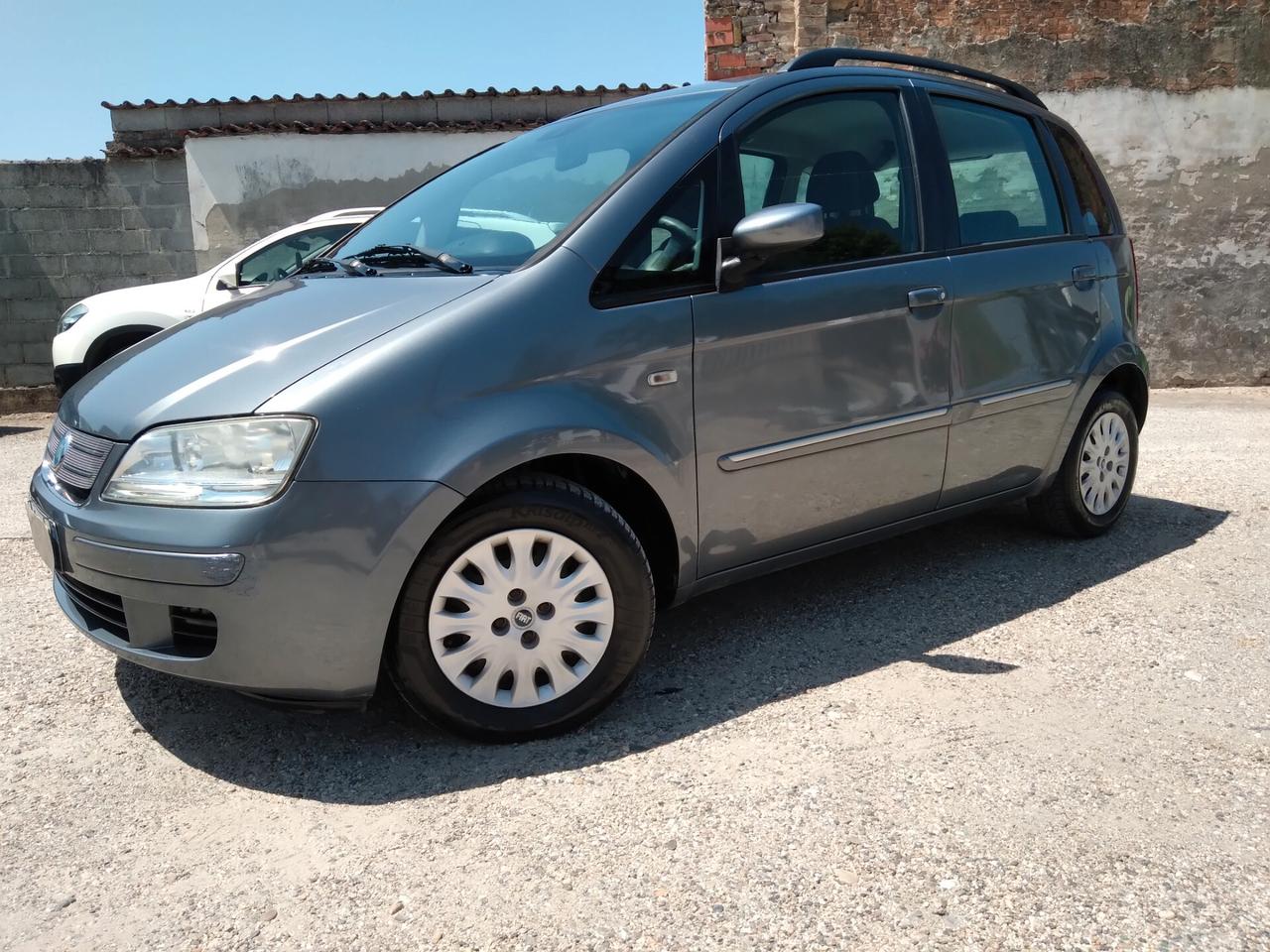Fiat Idea 1.3 Multijet 16V 70 CV BlackEnergy xneopatentati