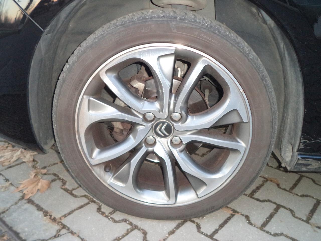 Ds DS4 4 1.6 e-HDi 115 So Chic AUTOMATICA CERCHI DA 18