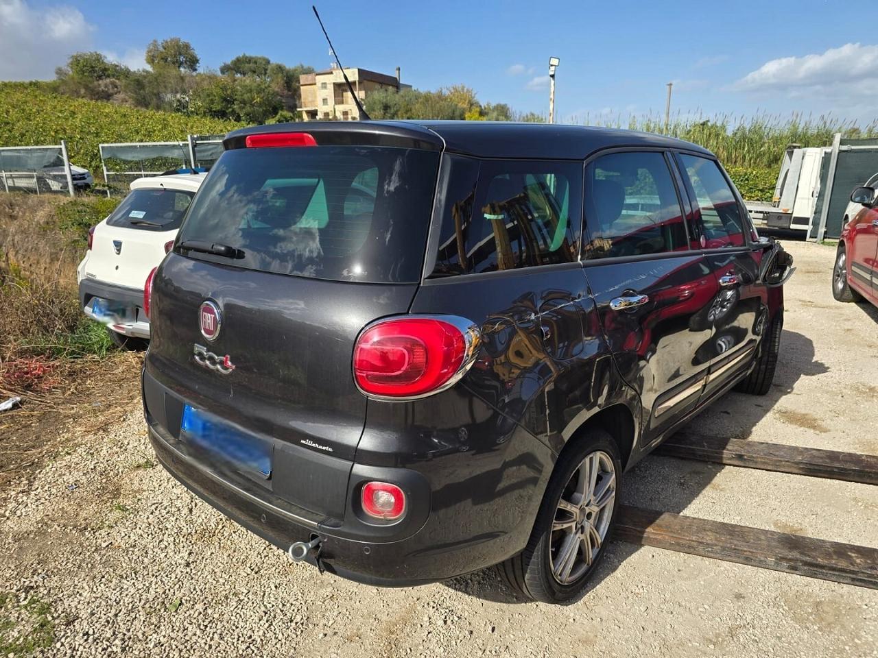 FIAT 500 L LIVING 7 POSTI SINISTRATA
