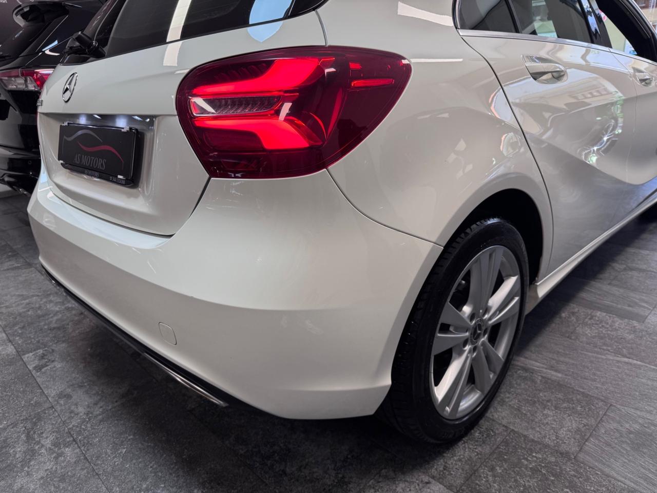 Mercedes-benz A 180 d 110 Cv Sport Finanziabile
