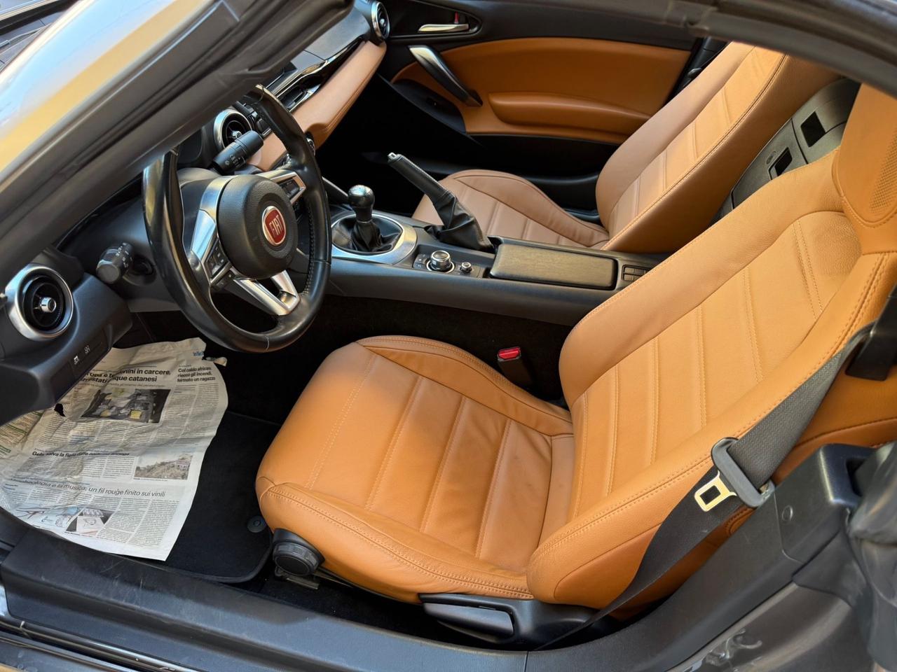 Fiat 124 Spider 1.4 MultiAir America iva esposta