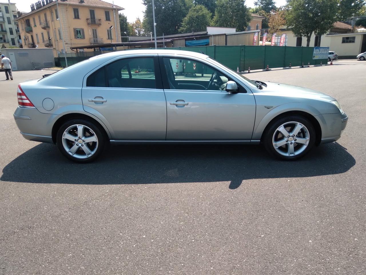 Ford Mondeo 1.8 130cv SCi 16V cat 5p. Tit. X neopatentati