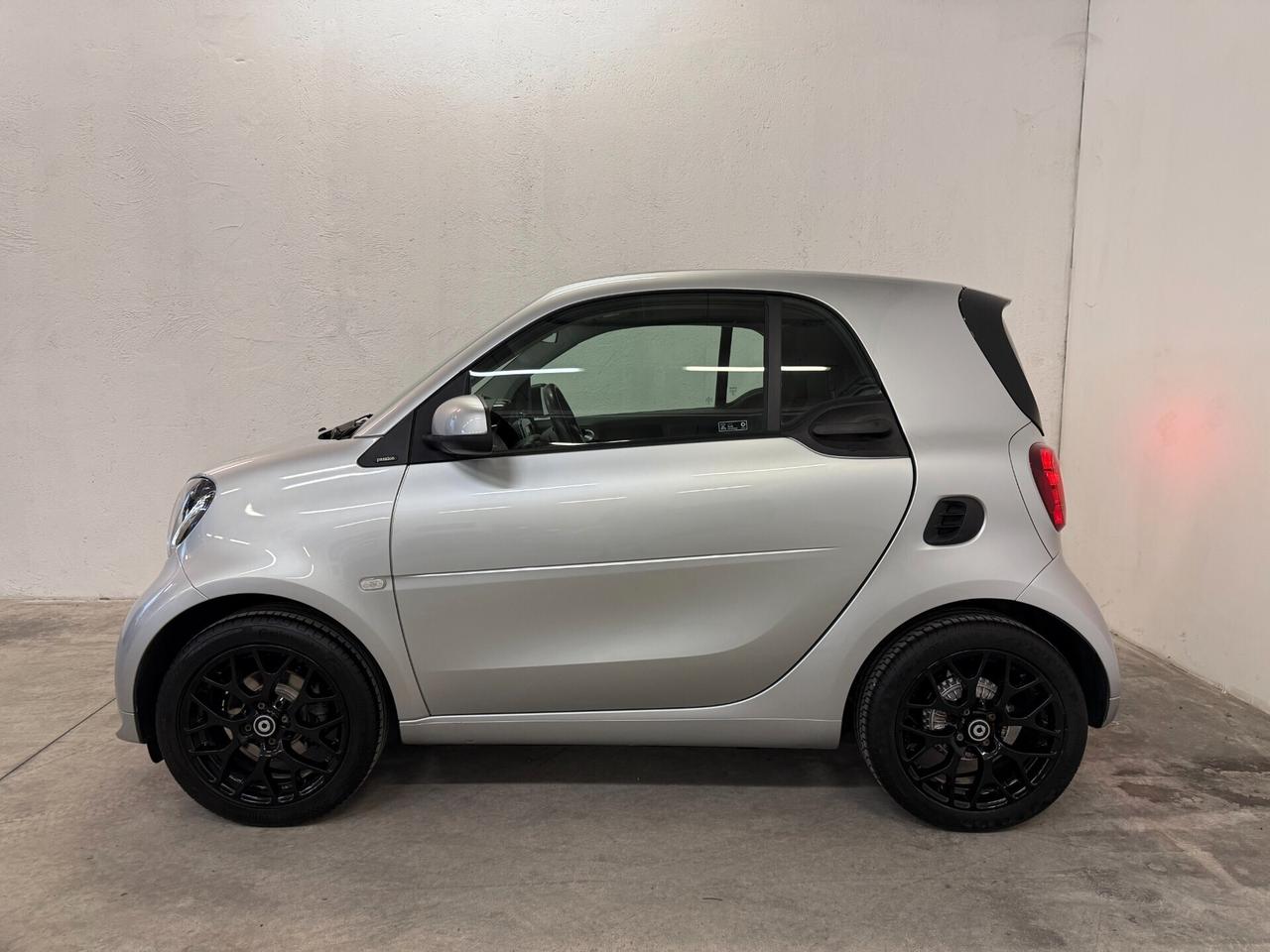 smart forTwo 1.0 Brabus Style 71cv Twinamic
