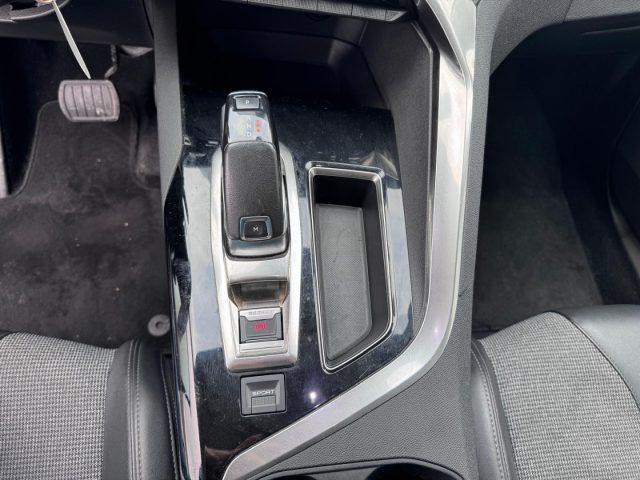 PEUGEOT 5008 BlueHDi 130 S&S Allure ok NEOPATENTATO