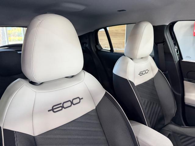 FIAT 600 KM0 LA PRIMA 100CV+CARPLAY WI-FI+18''+RCAM+2PDC