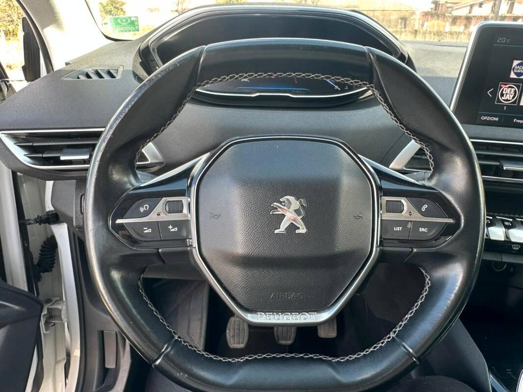 Peugeot 3008 1.5 bluehdi GT Line s&s 130cv