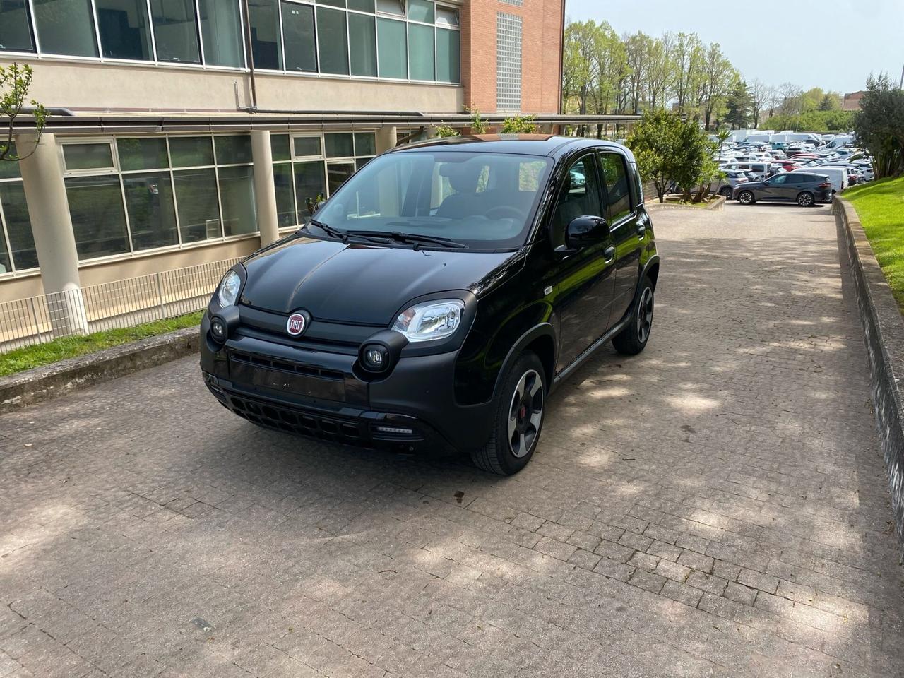 Fiat Panda 1.0 FireFly S&S Hybrid City Cross