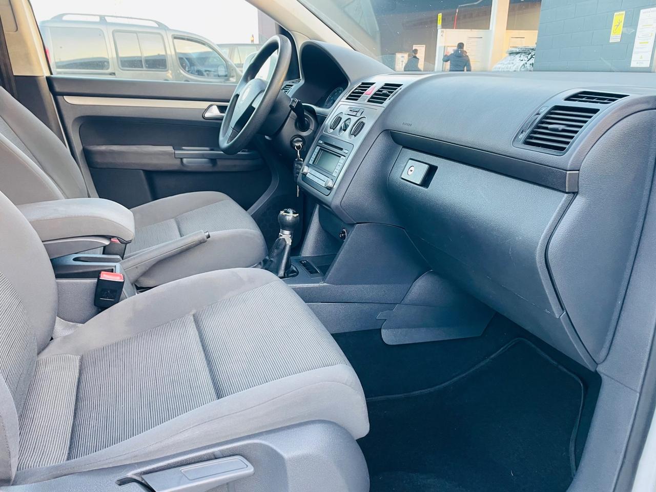 Volkswagen Touran 2.0 Trendline Ecofuel