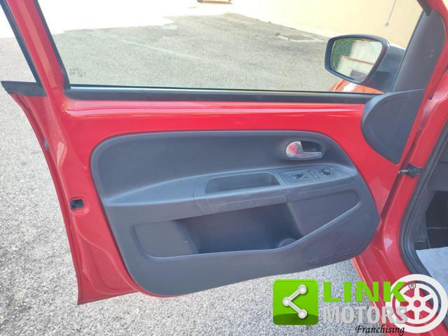 VOLKSWAGEN up! 1.0 75 CV 5 porte move up!