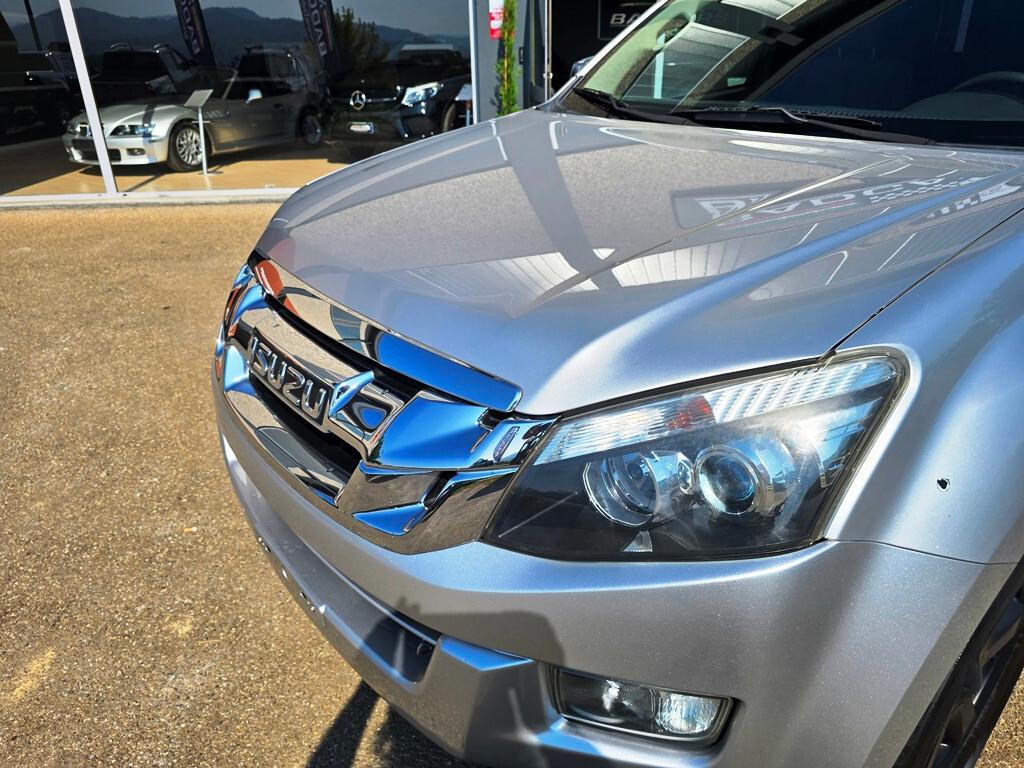 Isuzu D-Max 2.5 TDI 163CV SPACE CAB "LS"