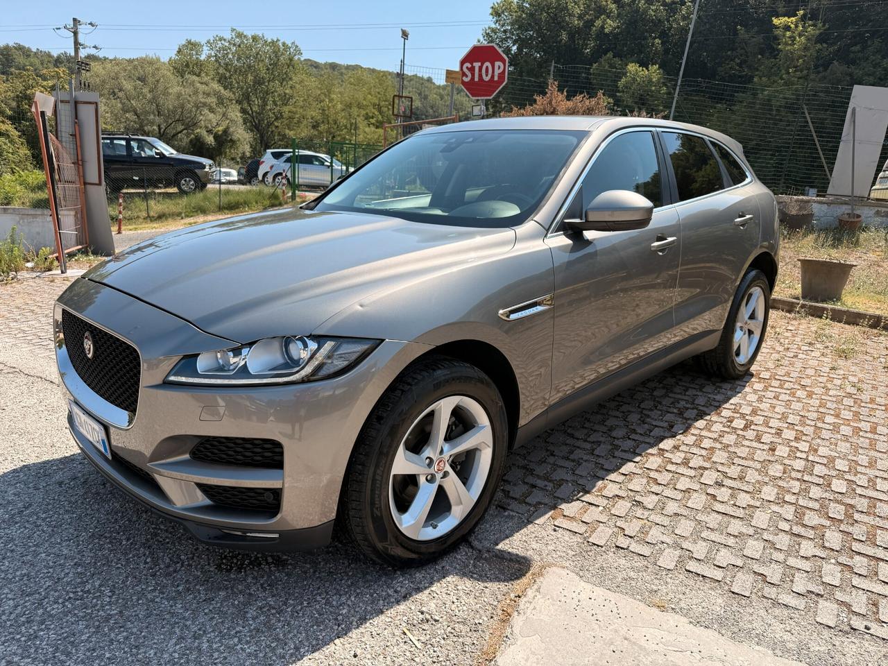 Jaguar F-Pace 2.0 D 180 CV AWD aut. Portfolio