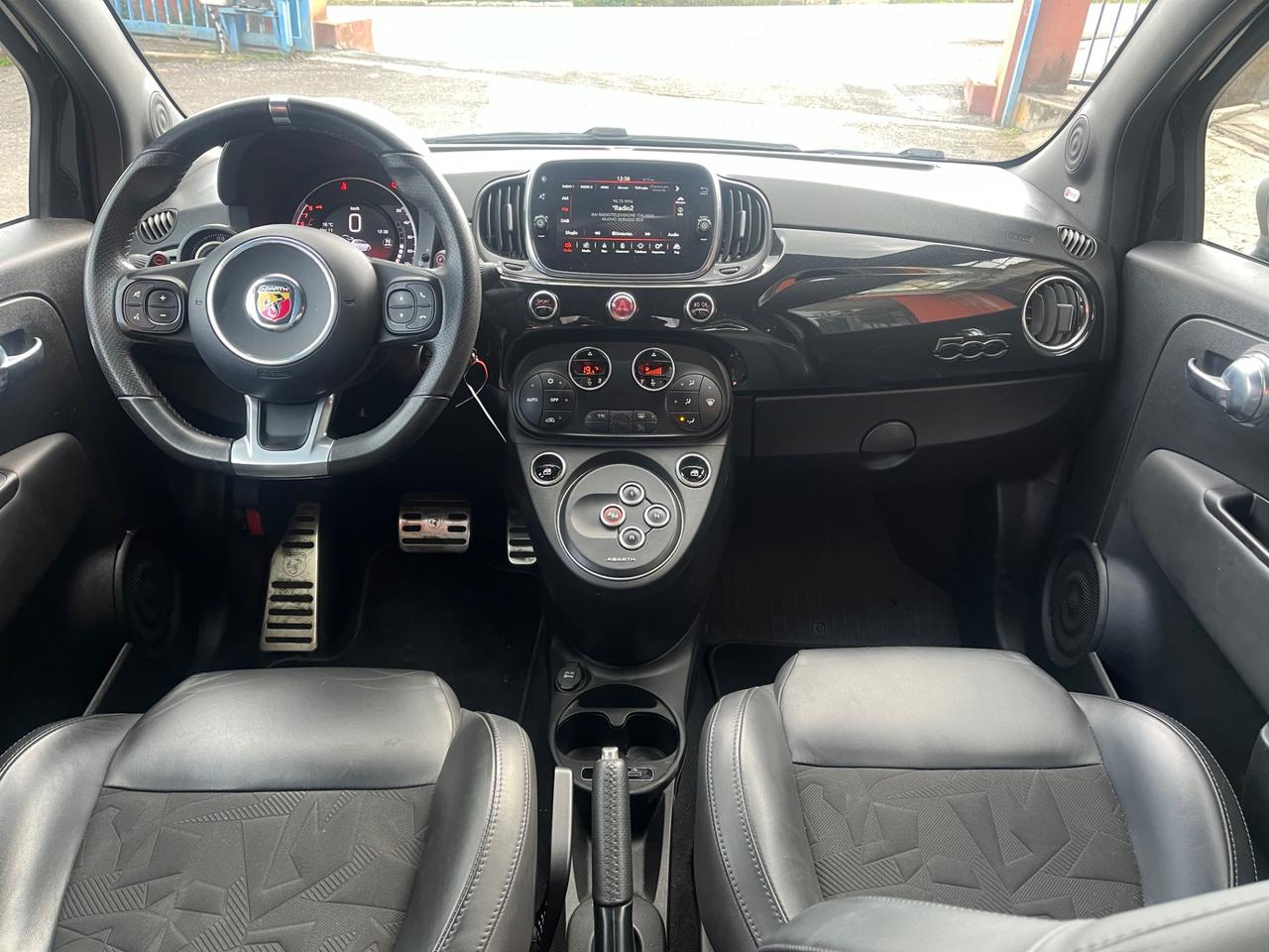 Abarth 595 1.4 T-Jet 165 CV Scorpioneoro-km65000-