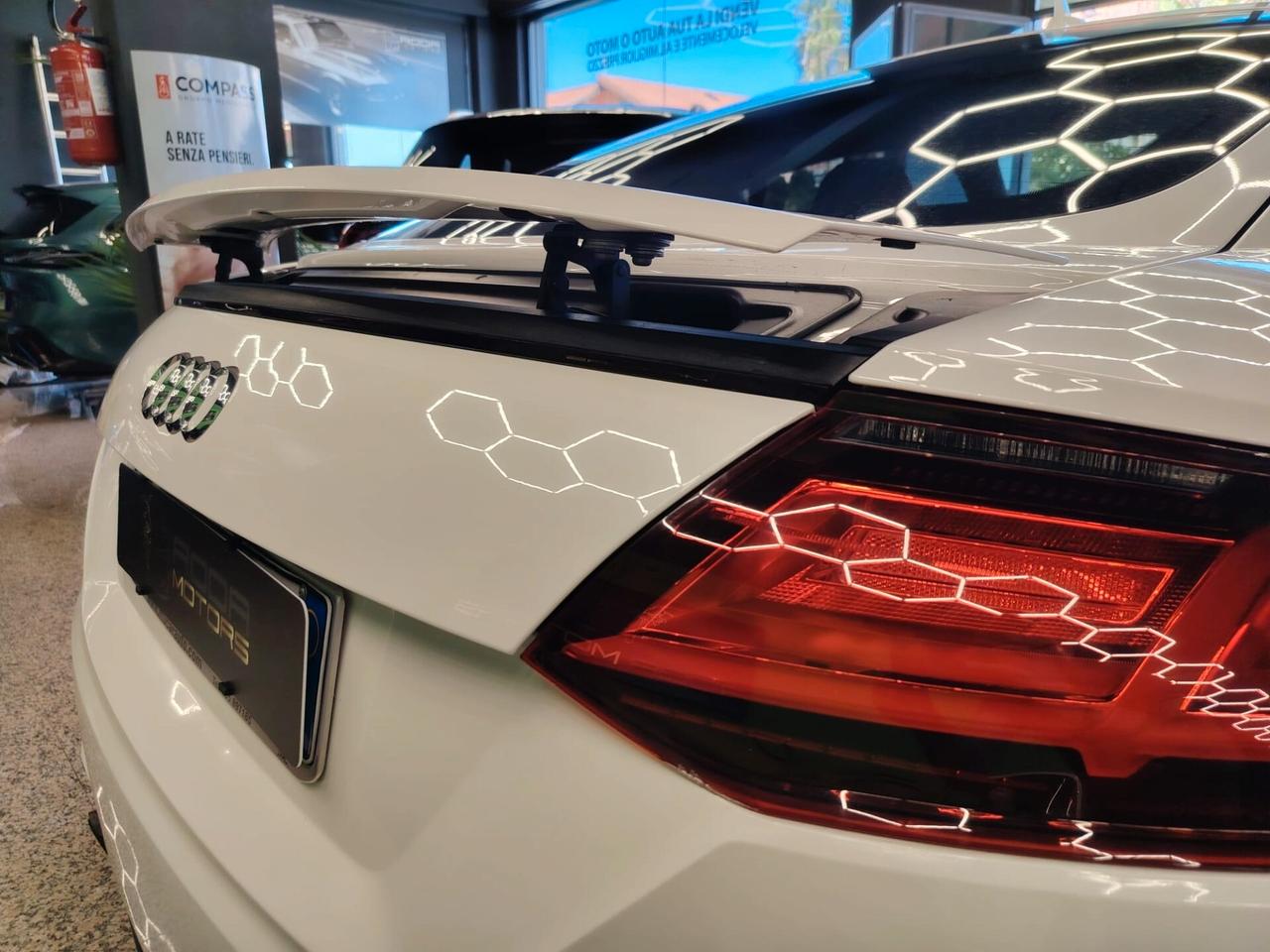 Audi TT Coupé 1.8 TFSI S tronic line