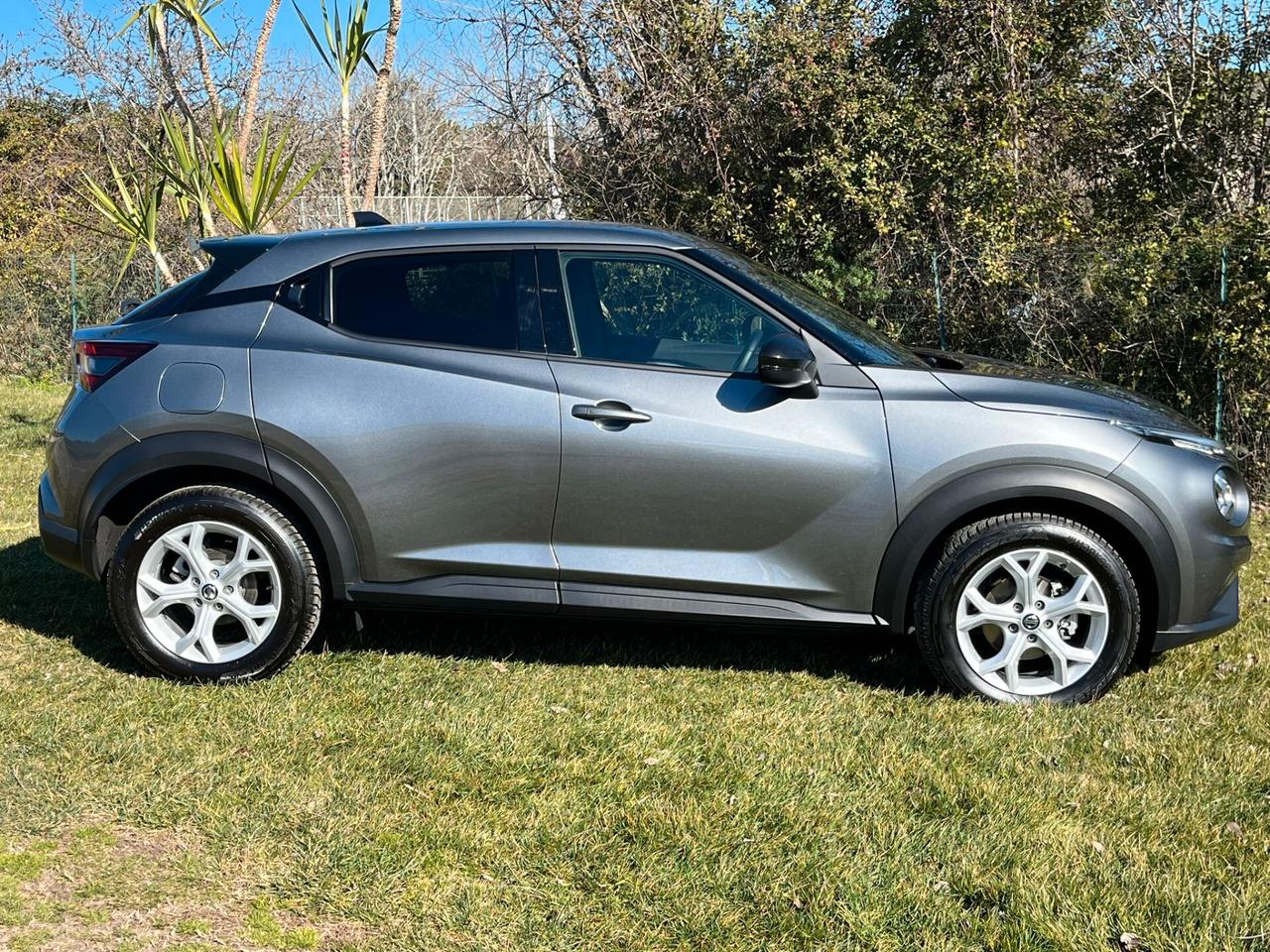 Nissan Juke 1.0 DIG-T 114 CV N-Connecta