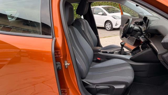 Peugeot 2008 II 1.5 bluehdi Allure Navi Pack s