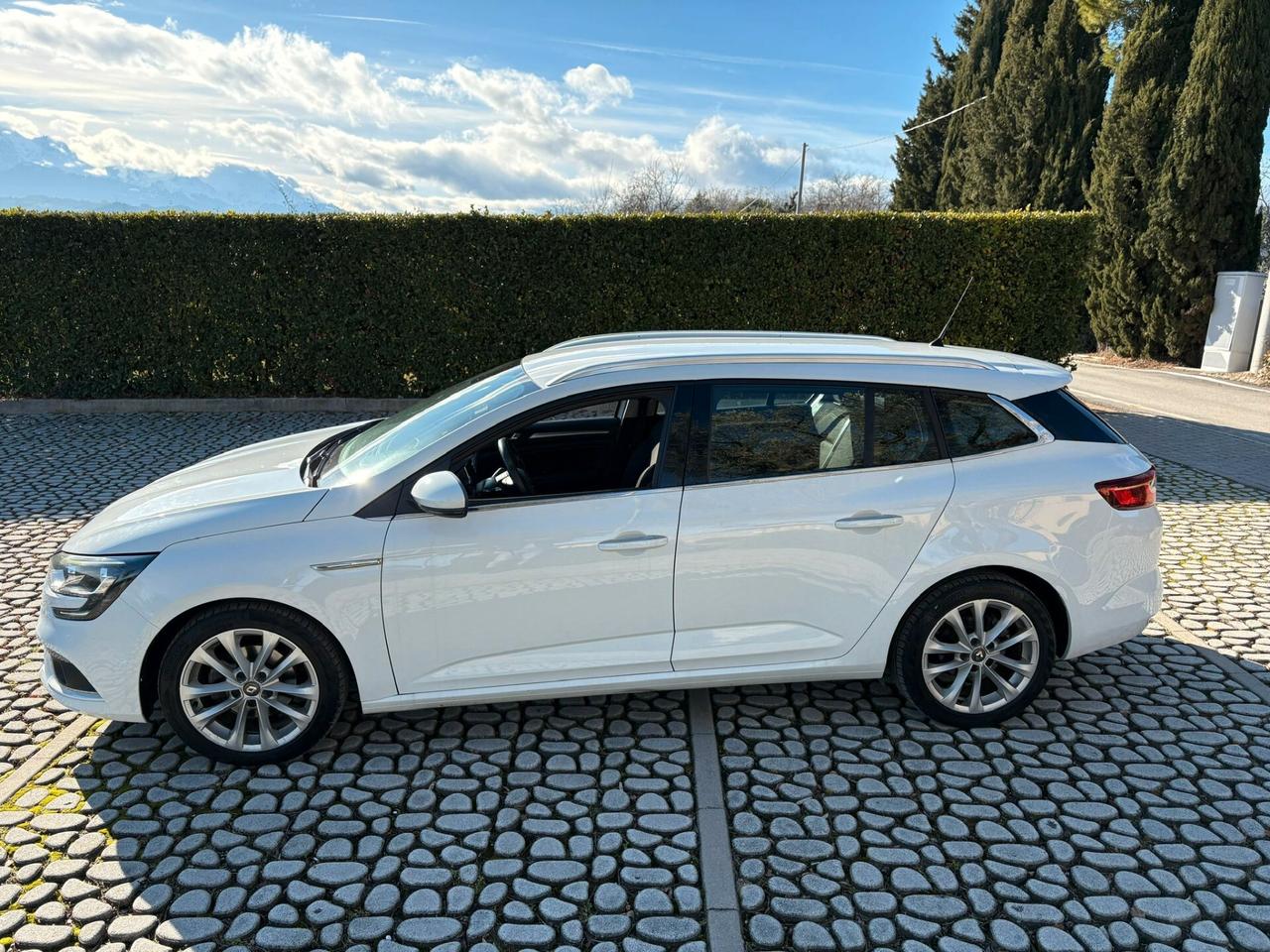 RENAULT Mégane Sporter 1.5BdCi 115 EDC Duel2 2020