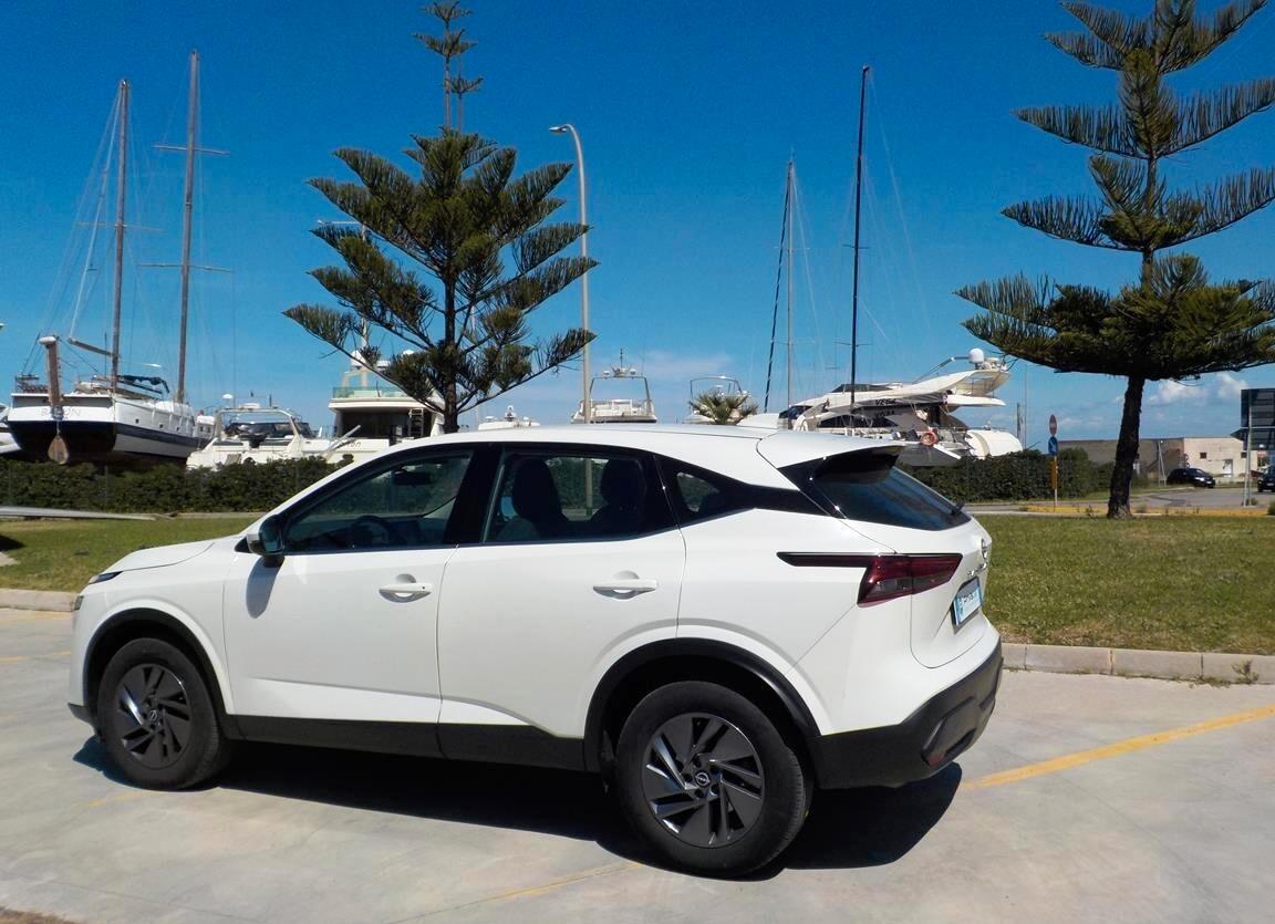 Nissan Qashqai MHEV 140 CV Business