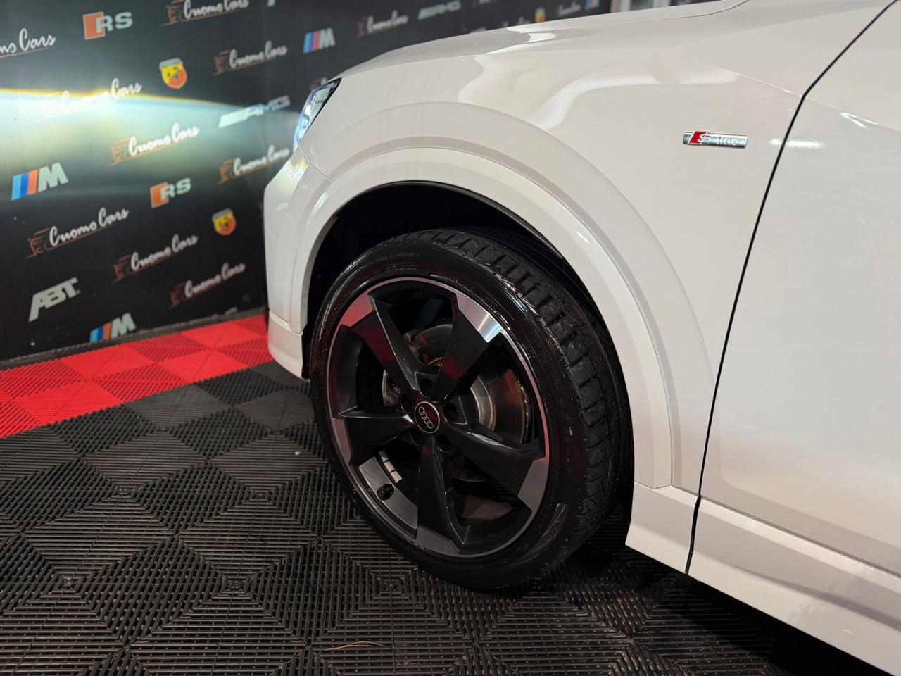 Audi Q2 35 TDI quattro S tronic line Edition