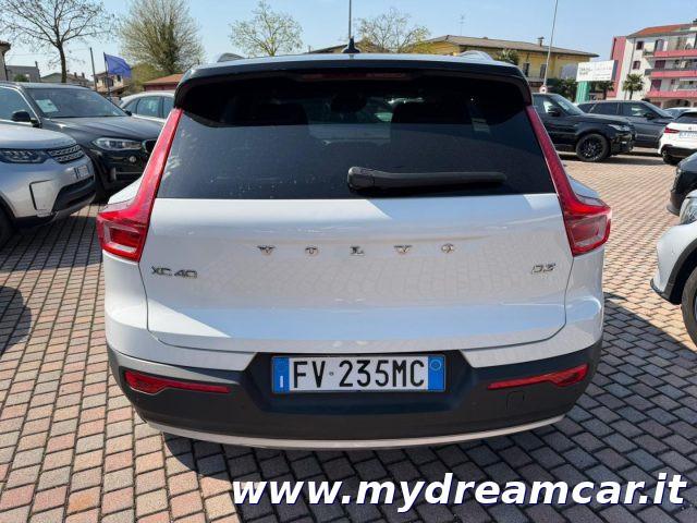 VOLVO XC40 D3 Geartronic Momentum