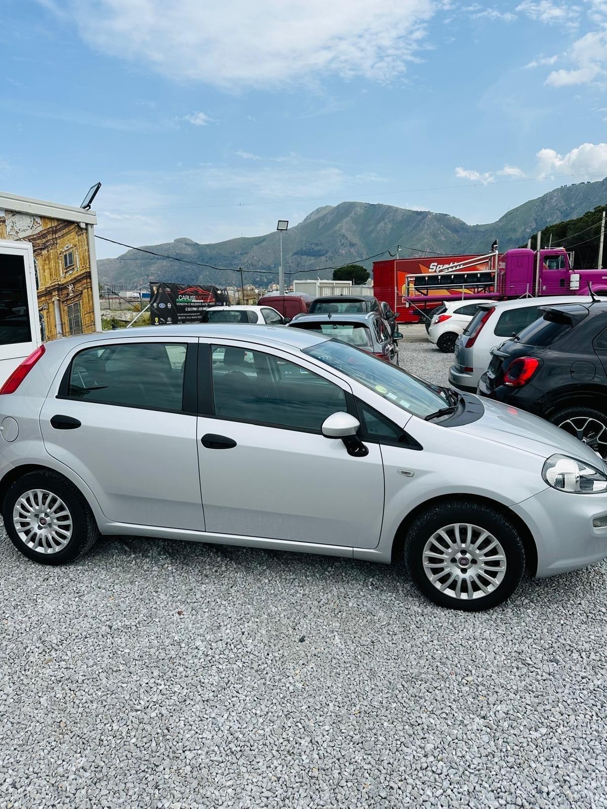 Fiat Punto 1.3 MJT II S&S 85 CV 5 porte ECO Street