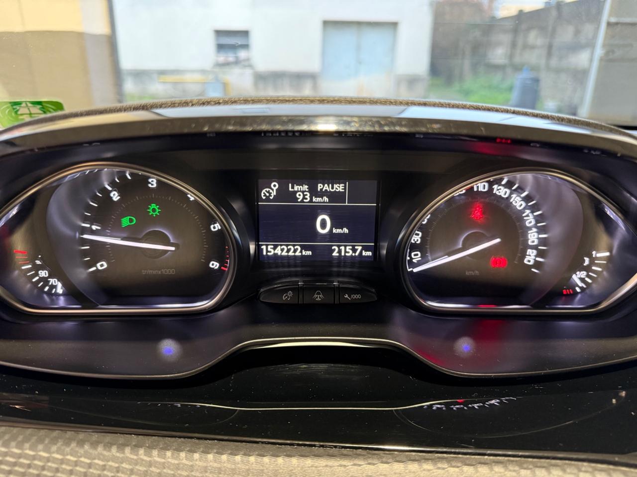 Peugeot 2008 1.6 e-HDi 92 CV Stop&Start Allure