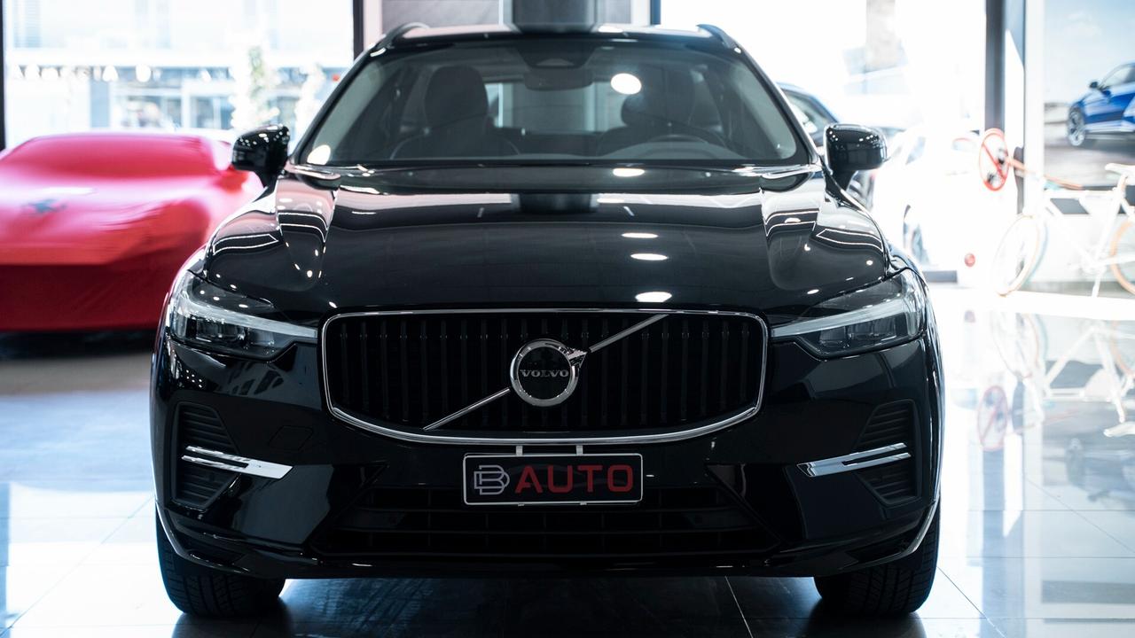 Volvo XC 60 XC60 B4 D 2.0 GEARTRONIC MOMENTUM SPORT LED NAVI FULL OPTIONAL