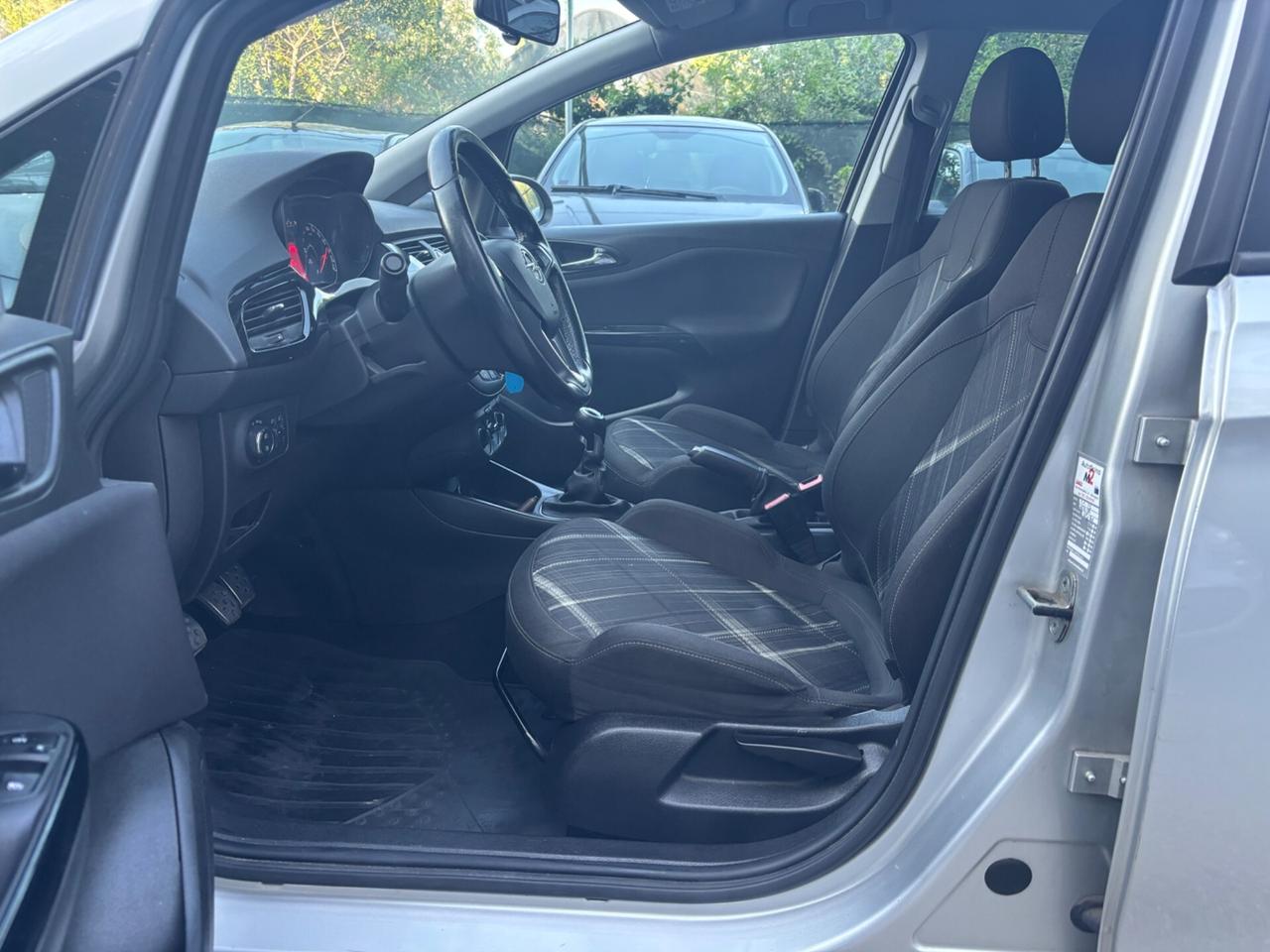 Opel Corsa 1.4 GPL 5 porte Cosmo OK NEOPATENTATI
