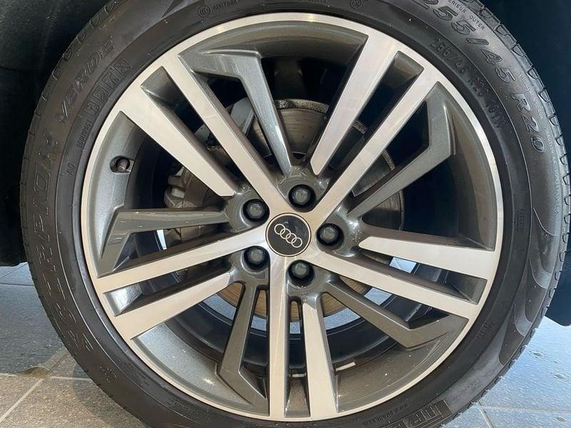 Audi Q5 40 TDI 204cv quattro S tronic S line MHEV - IVA