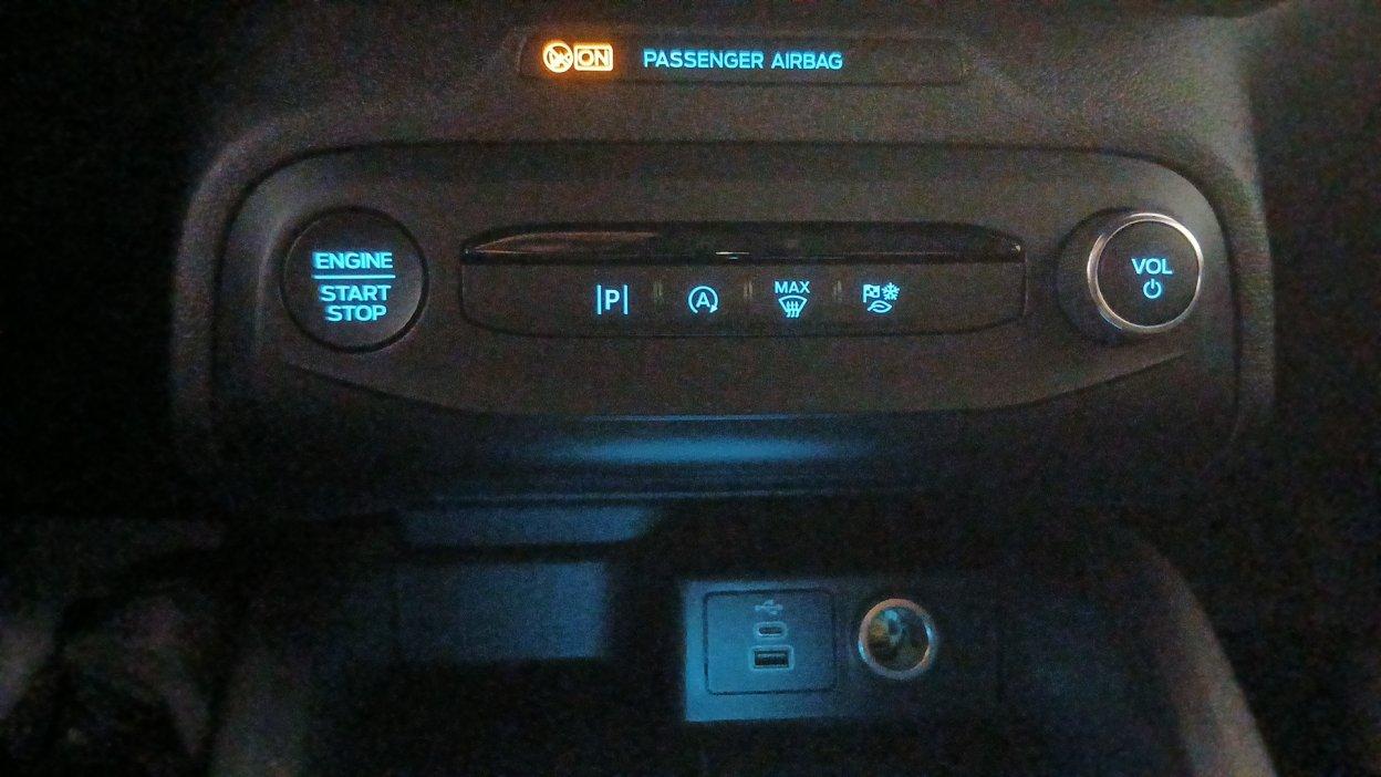 FORD Focus 4ª serie - Focus 1.5 EcoBlue 115 CV automatico 5p. ST-Line