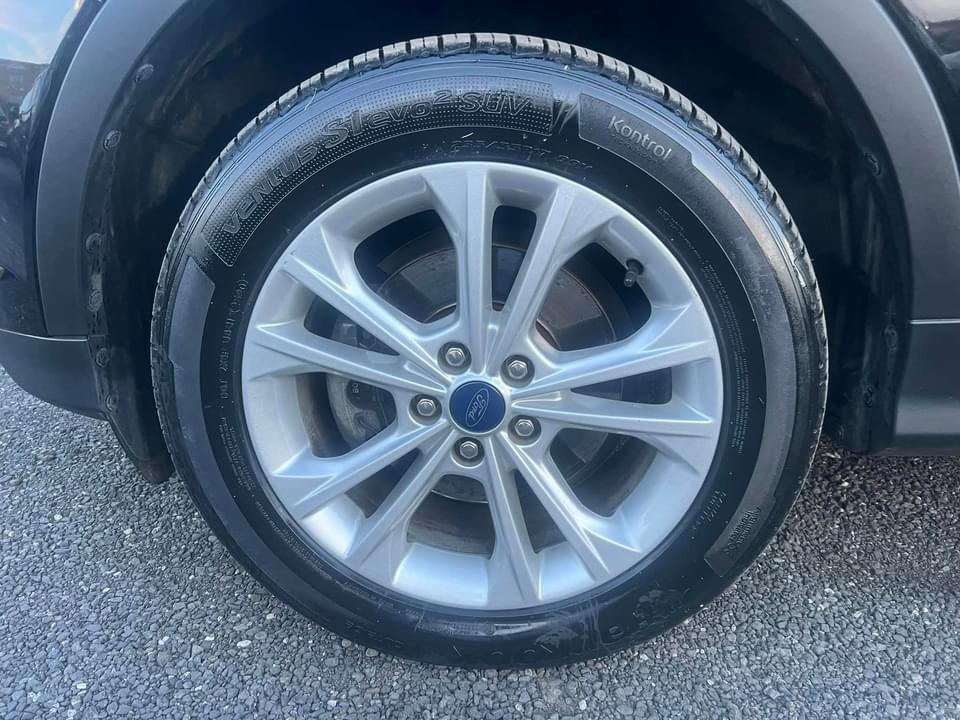 Ford Kuga 1.5 TDCI 120 CV