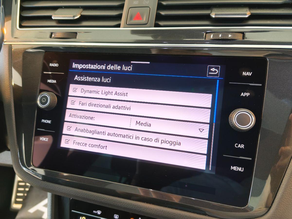 VOLKSWAGEN Tiguan 2.0 TDI R-Line Tetto Solo 80.000km