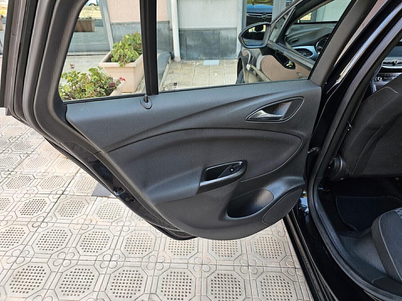 Opel Astra 1.6 CDTi 110CV Start&Stop Sports Tourer Business