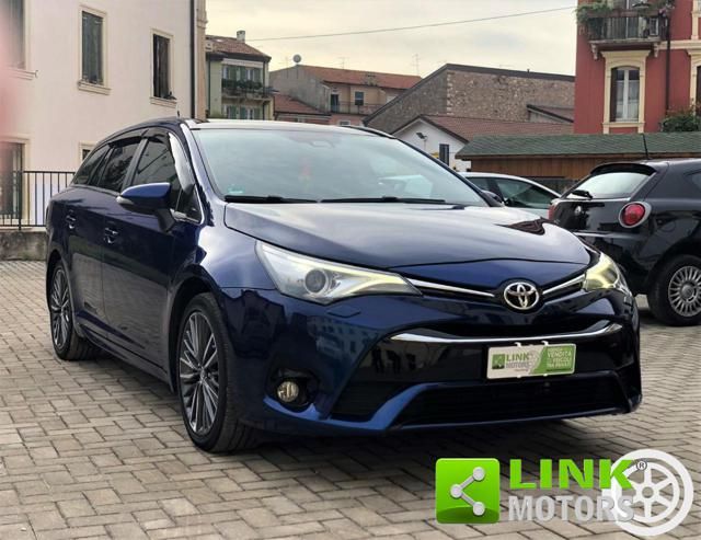 TOYOTA Avensis 2.0D-4DExecutive