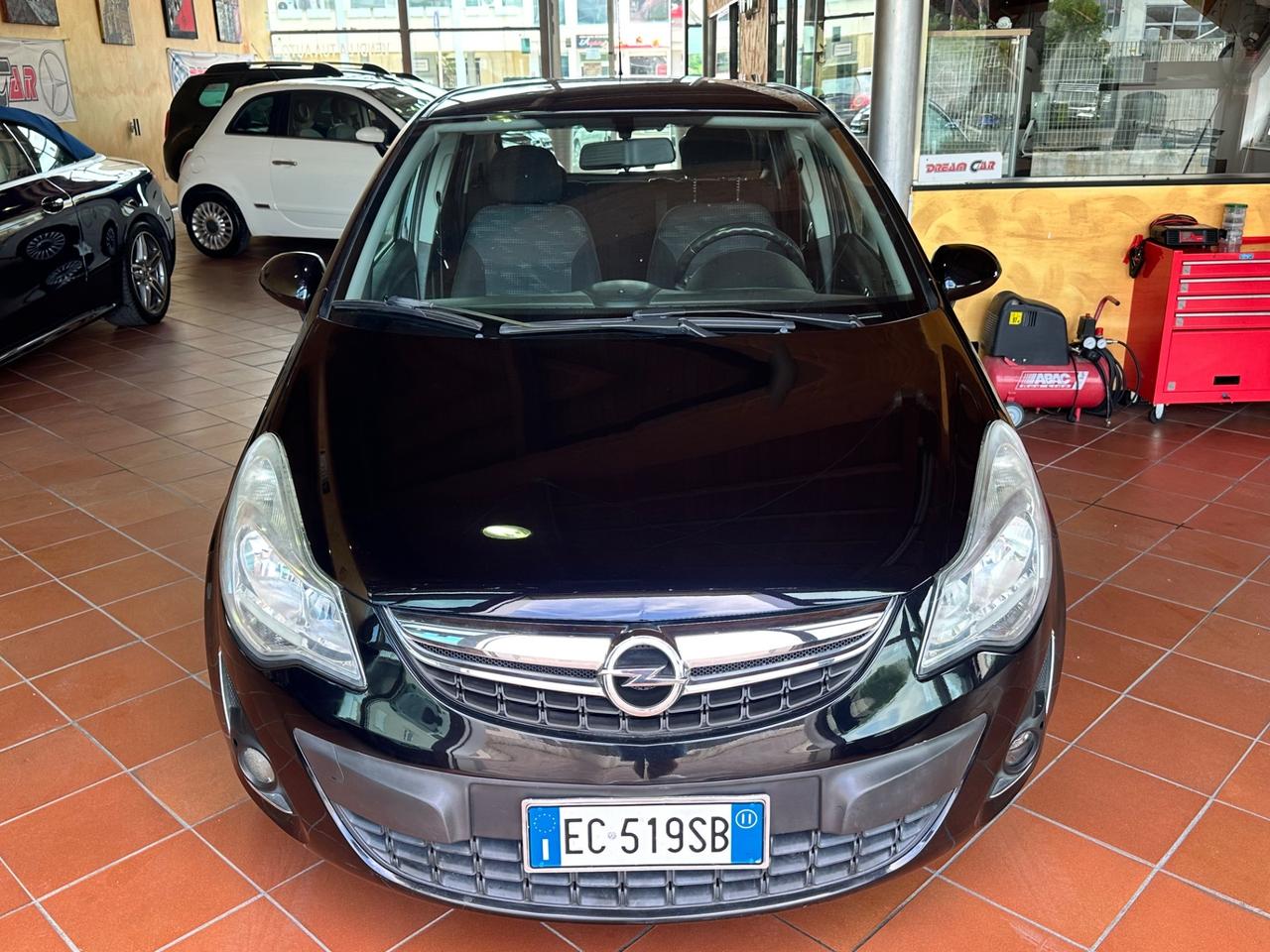 Opel Corsa 1.2 5 porte Cosmo cambio automatico