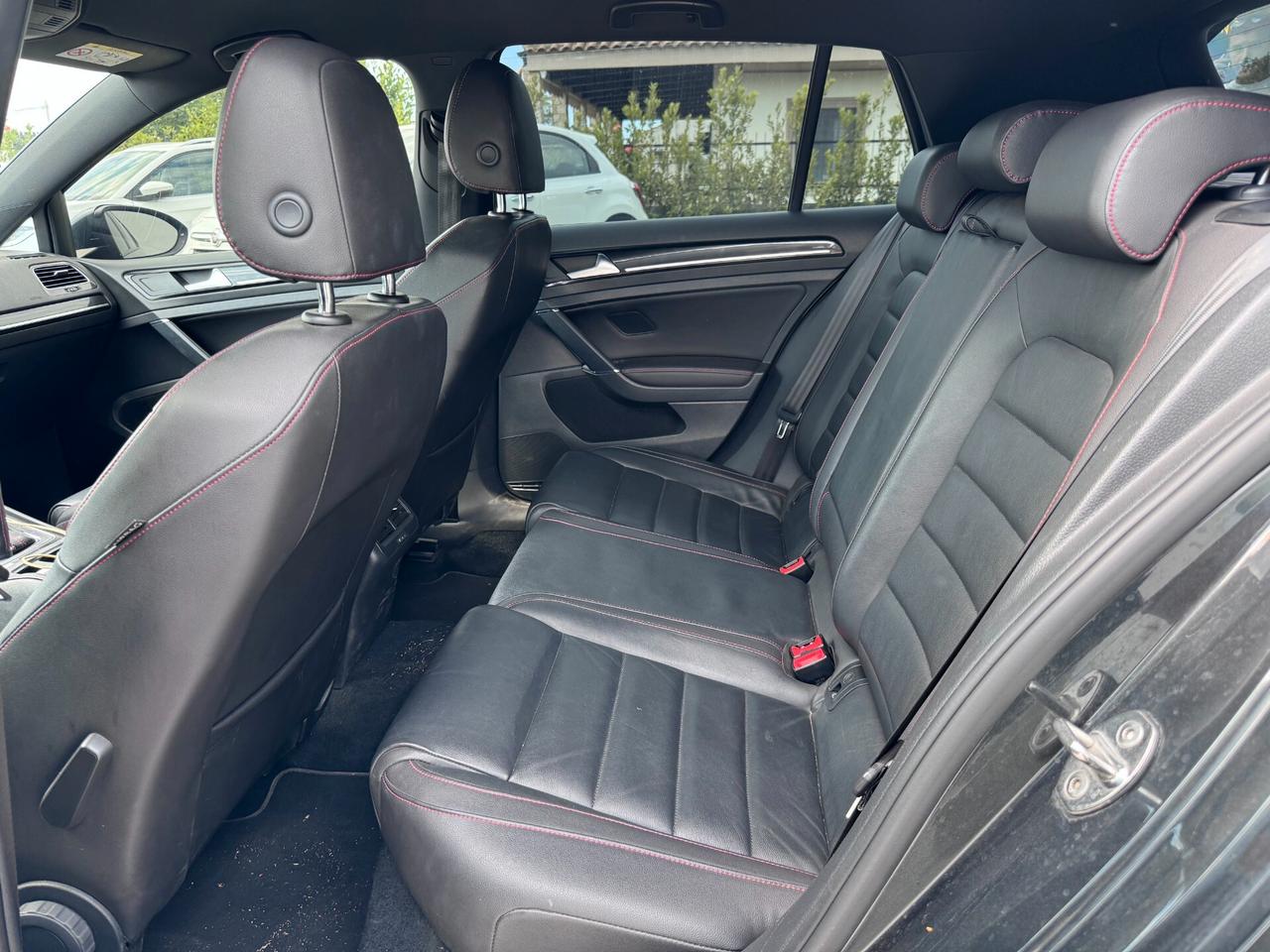 Volkswagen Golf GTI Performance 2.0 TSI DSG 5p. BlueMotion Technology