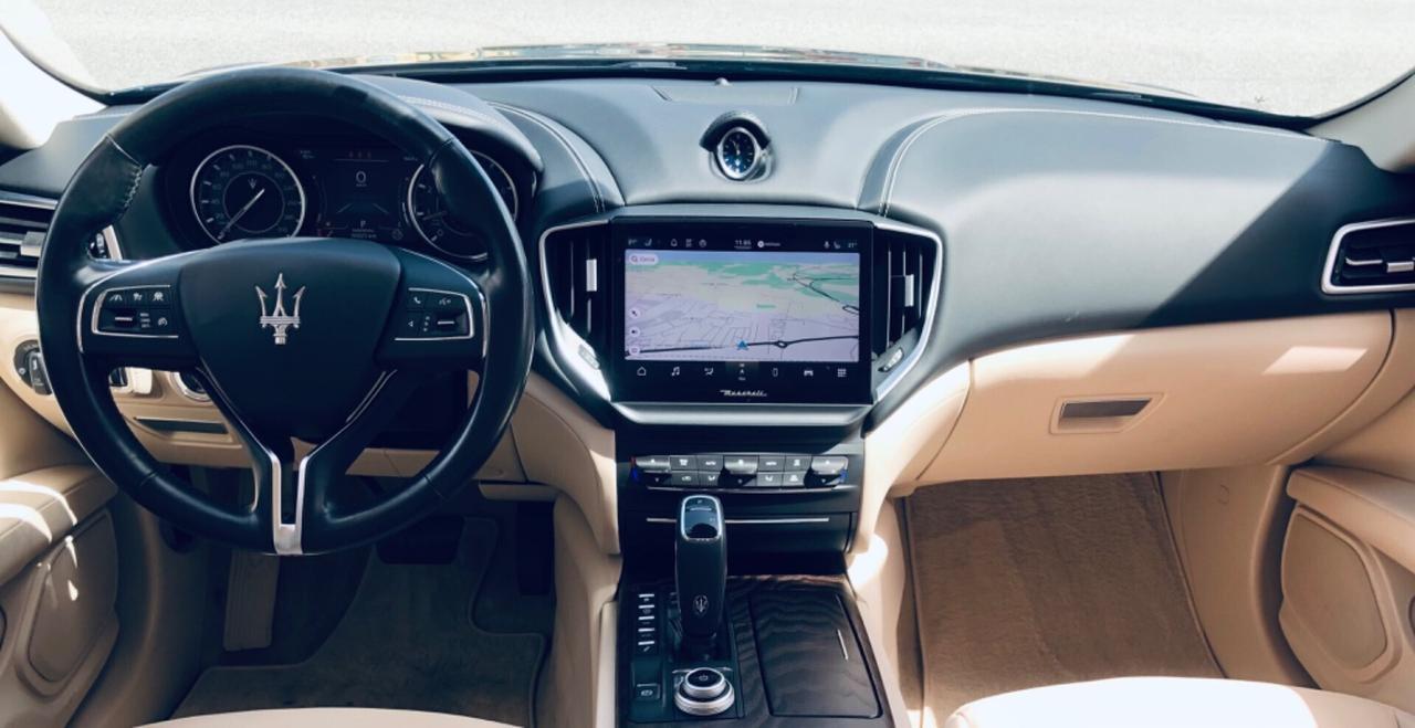 Maserati Ghibli L4 330 CV MHEV Granlusso