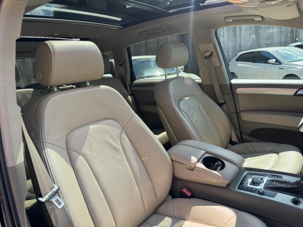 Audi Q7 3.0 V6 TDI 233CV quattro tiptronic