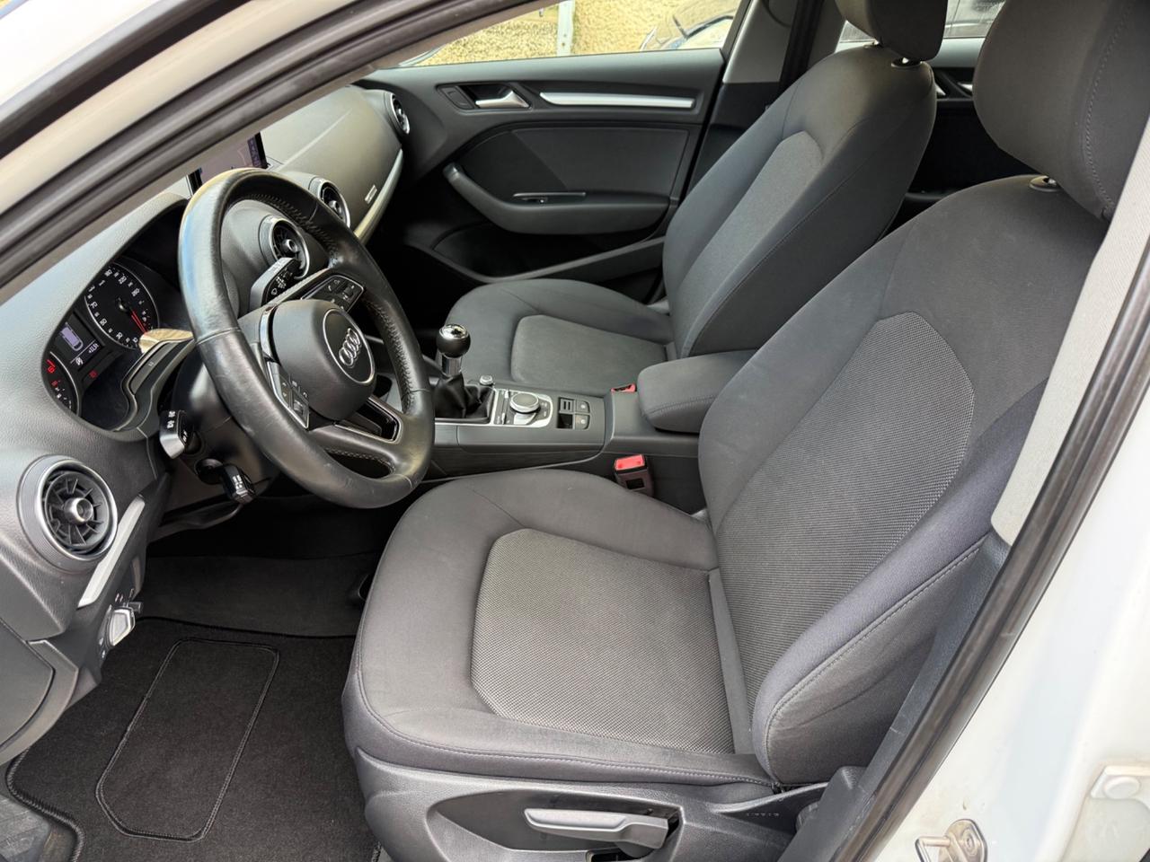 Audi A3 SPB 1.6 TDI 116 CV Sport