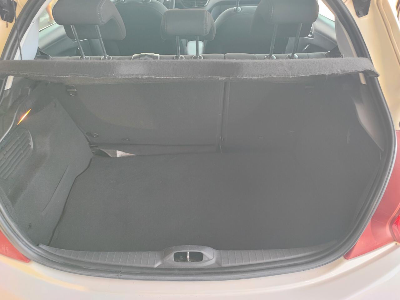 Peugeot 208 1.2 VTi 82 CV 5 porte Active