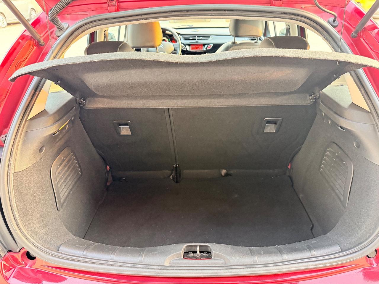 Citroen C3 1.2 PureTech 82 Exclusive Tetto