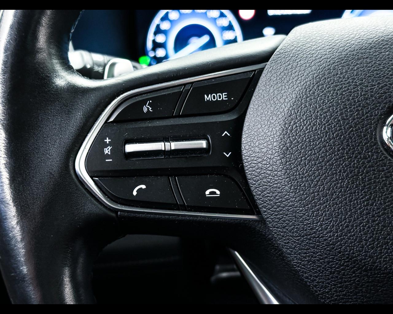 HYUNDAI Santa Fe 4ªs 18-24 - Santa Fe 1.6 T-GDI HEV 4WD AT 7 posti 2