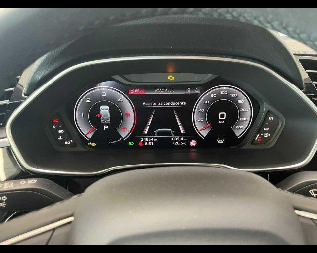 AUDI Q3 35 TDI S tronic Business Advanced