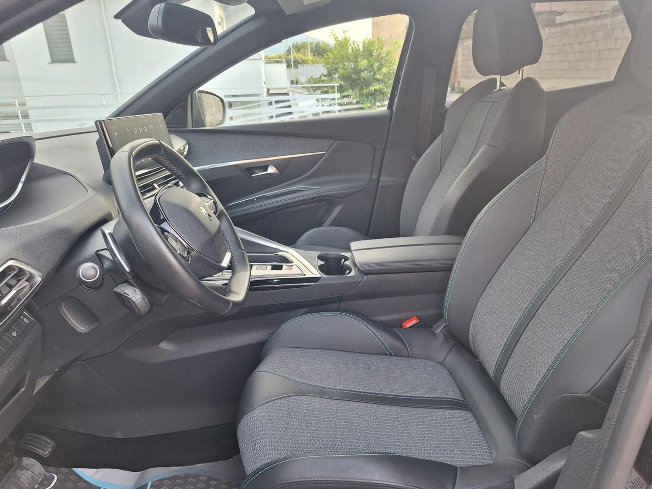 Peugeot 3008 BlueHDi 130 S&S EAT8 Allure Pack Nav+Retrocam.